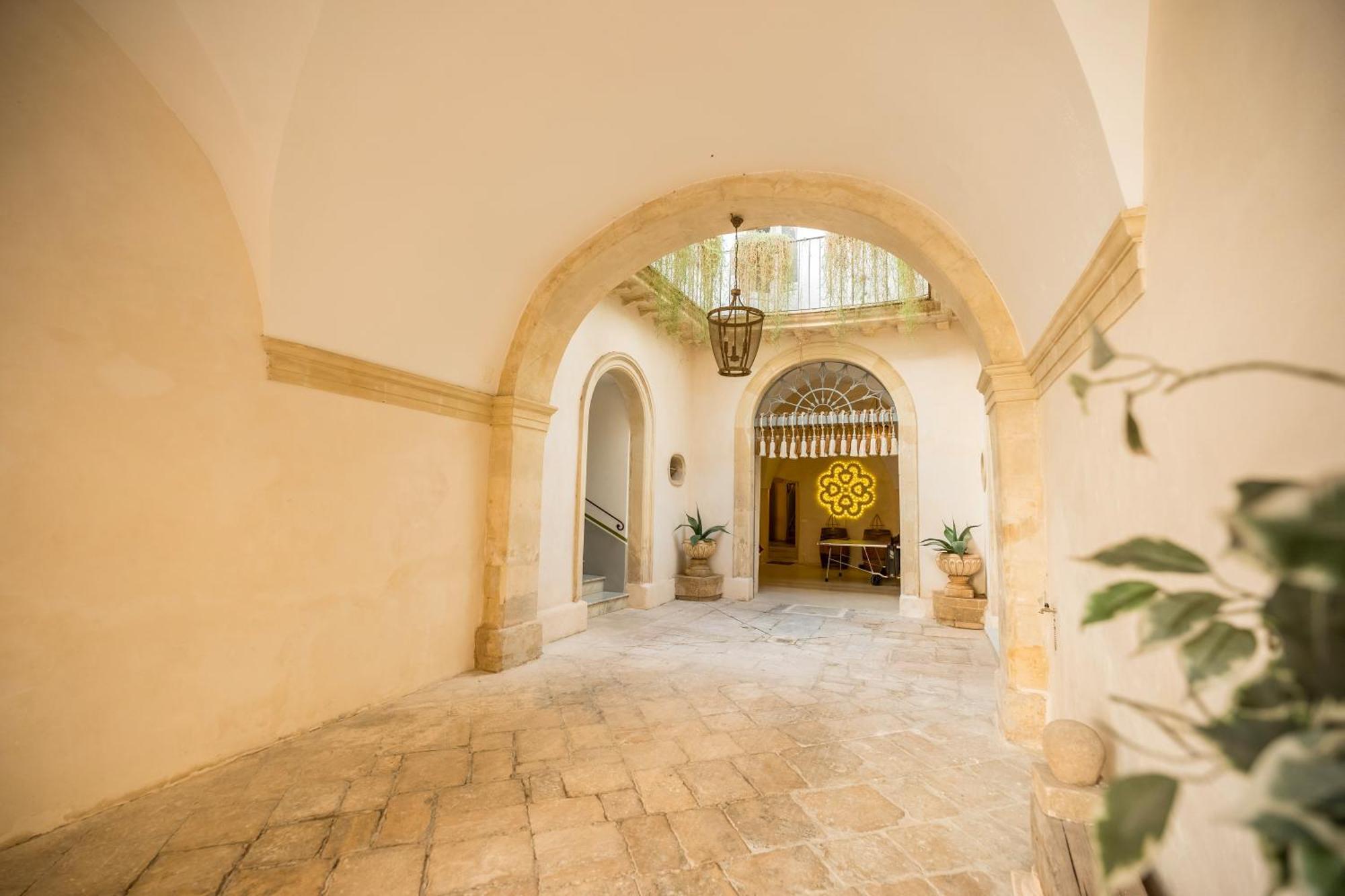 Ventisette Lecce