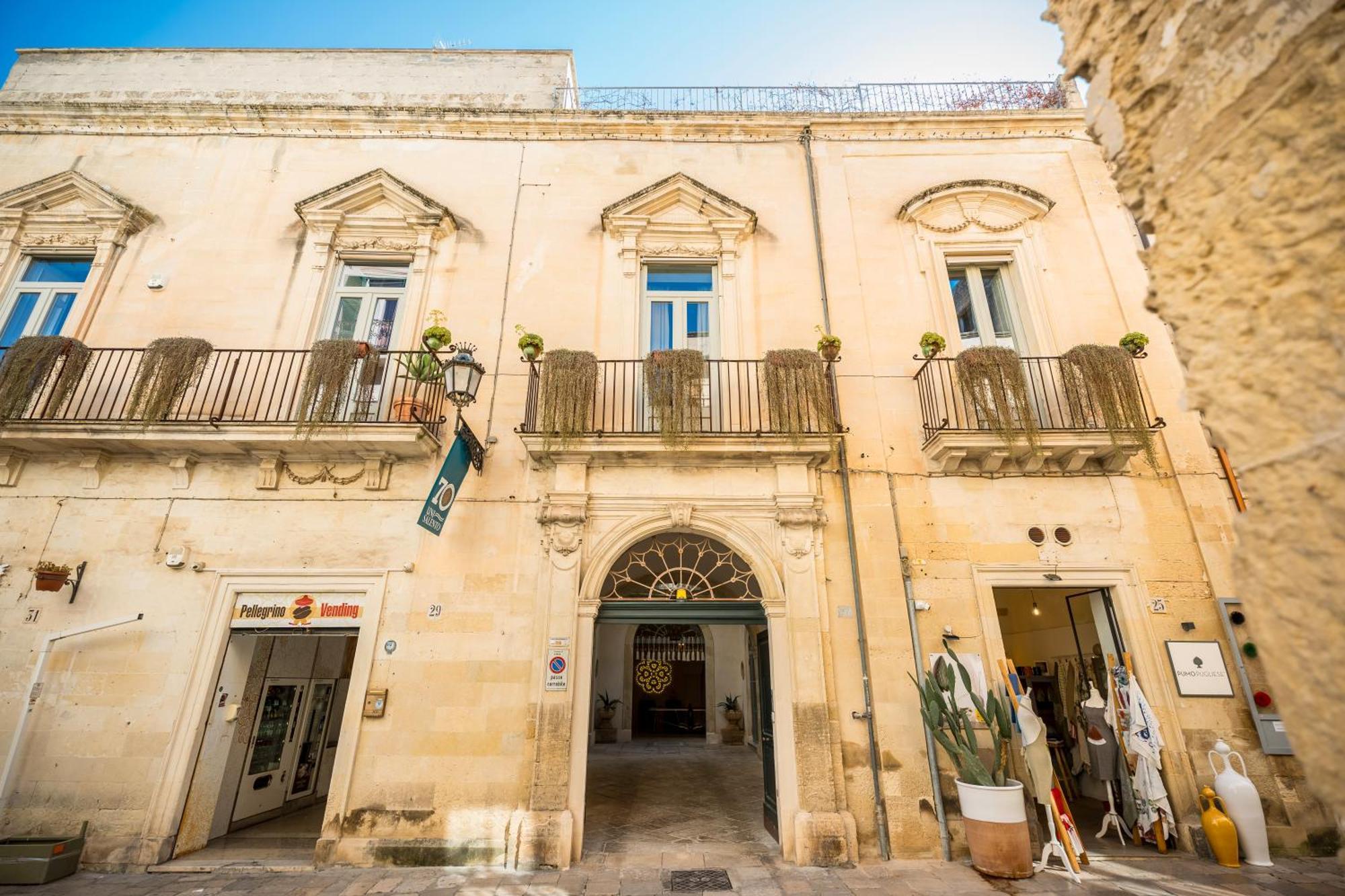 Ventisette * Lecce